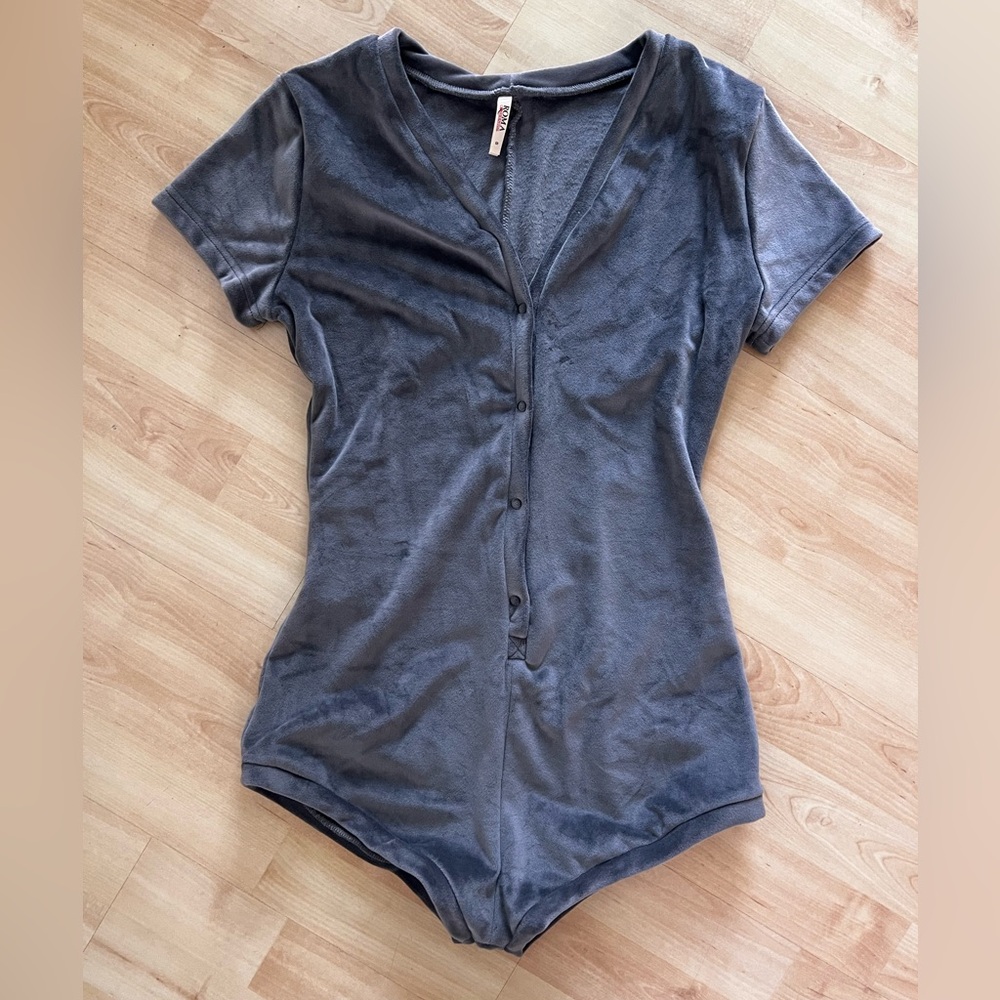 Roma Velvet Button-Up Romper Onesie in Gray - Picture 3 of 5